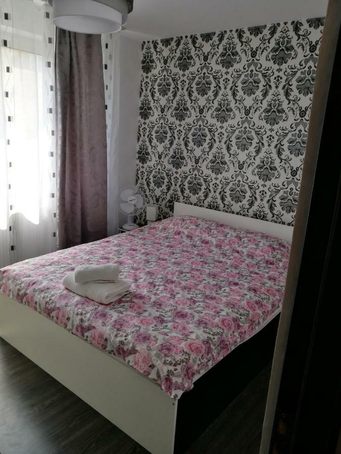 White Black Rooms 후네도아라 외부 사진